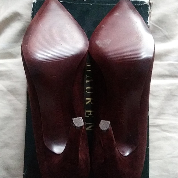 Heels - Picture 1 of 4